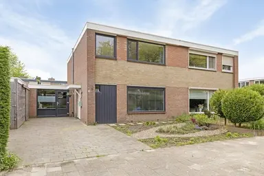 150m2 house zur Miete für 1750€/Monat in Rochusstraat 4, Venray