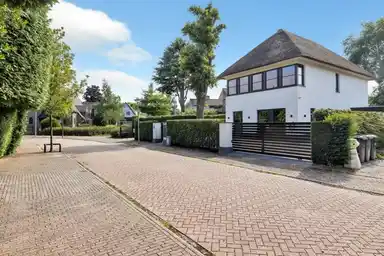 189m2 house te huur voor 5975€/maand in Imkerweg, Huizen