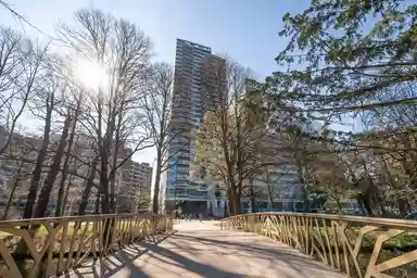 103μ² apartment προς ενοικίαση για 2600€/μήνα σε Bezuidenhoutseweg, The Hague