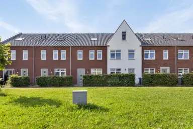 127μ² house προς ενοικίαση για 1955€/μήνα σε Korrelhoed 76, Apeldoorn