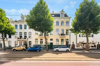 355m2 apartment zur Miete für 9750€/Monat in Plantage Middenlaan 8A, Amsterdam
