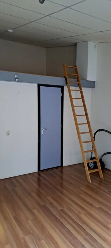 27m2 studio to rent for 805€/month in Brederodestraat, Alphen aan den Rijn