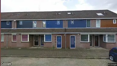 107m2 house to rent for 2400€/month in Rotskruiper, Nieuwegein