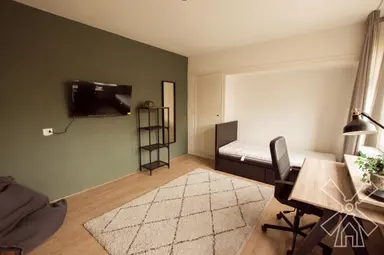 25m2 room to rent for 800€/month in Goeverneurlaan, The Hague
