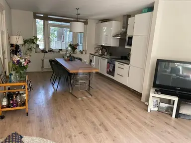 80m2 apartment zur Miete für 2950€/Monat in Paramaribostraat, Amsterdam
