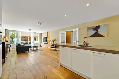 90m2 apartment te huur voor 2250€/maand in Koningin Emmakade 183A, The Hague