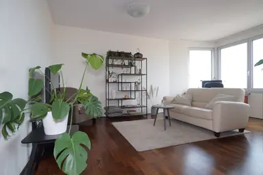 95μ² apartment προς ενοικίαση για 2125€/μήνα σε Laan op Zuid, Rotterdam