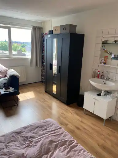 19m2 room to rent for 392€/month in Haaksbergerstraat, Enschede