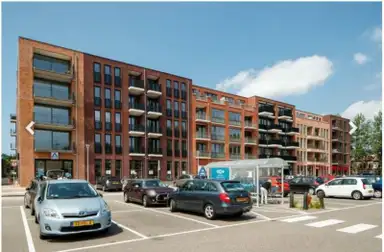 84m2 apartment à louer pour 1550€/mois à Knoxstraat 6, Haarlem