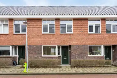 127m2 house to rent for 2155€/month in Hyacinthstraat 214, Groningen
