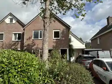 168m2 house te huur voor 289€/maand in Prins Willem-Alexanderweg, Schalkhaar