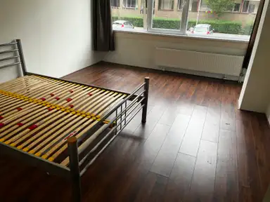 70m2 room à louer pour 1000€/mois à Krabbendijkestraat, Rotterdam