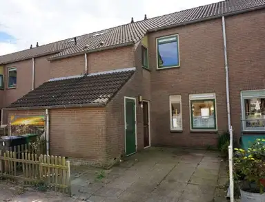 100m2 house to rent for 1750€/month in Hoorn