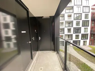 84m2 apartment te huur voor 3000€/maand in Mies van der Rohestraat, Hoofddorp