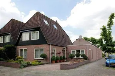 250m2 house to rent for 2500€/month in Eindhoven
