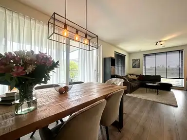 95m2 apartment to rent for 1715€/month in Escamplaan, The Hague