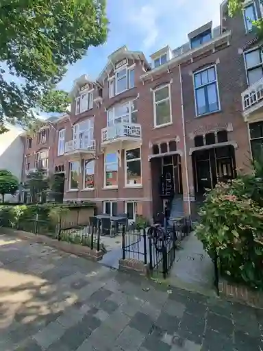 141m2 apartment to rent for 3995€/month in Frankenslag 90, The Hague