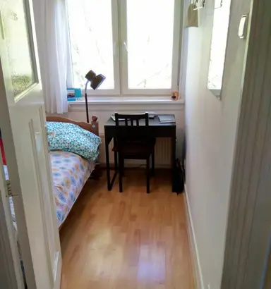 140m2 apartment to rent for 525€/month in Vrouwenweg 1G, Leiden