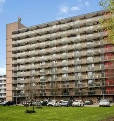 96m2 apartment to rent for 845€/month in Geessinkweg 40, Enschede