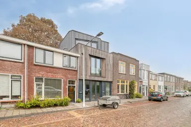 65m2 apartment to rent for 2200€/month in Pioenstraat 12B, Leiden