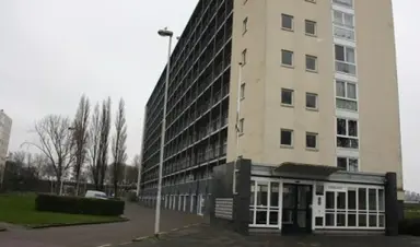 106μ² apartment προς ενοικίαση για 980€/μήνα σε Van Adrichemweg 6B, Rotterdam