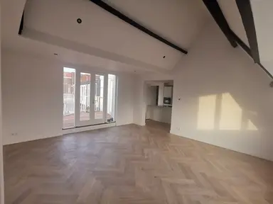 100m2 apartment te huur voor 3000€/maand in Breughelstraat, Amsterdam