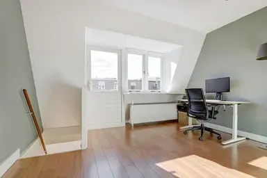 100m2 house zur Miete für 4950€/Monat in Zandhofsestraat, Utrecht