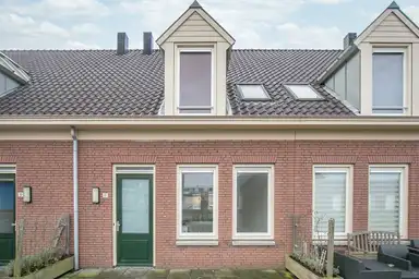 137m2 apartment to rent for 1695€/month in Molenerf 23, Monster