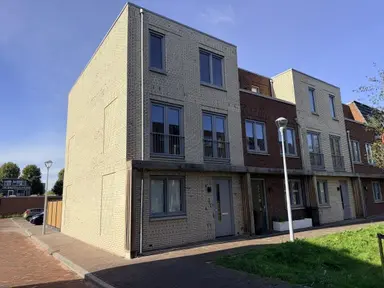 144m2 house to rent for 3500€/month in Burgemeester Pabstlaan, Hoofddorp