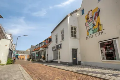 121m2 apartment to rent for 1450€/month in Heuveleind 2, Oosterhout