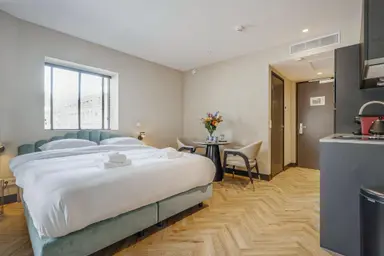29m2 studio zur Miete für 2100€/Monat in Anton Waldorpstraat, Amsterdam