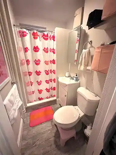 30μ² room προς ενοικίαση για 550€/μήνα σε Keizersgracht 17, Amsterdam