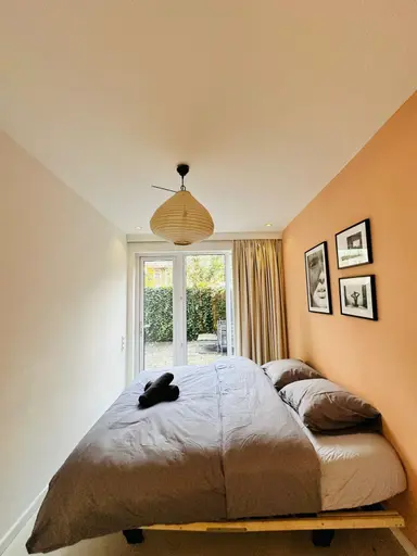 20m2 room to rent for 900€/month in Lijsterbesstraat, Zaandam