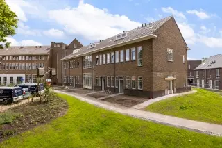 106m2 house to rent for 1750€/month in Hugo Hobbelpad, Deventer