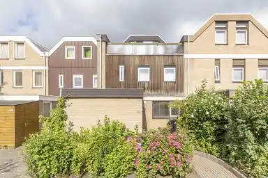 180m2 house to rent for 3500€/month in Turfschip, Amstelveen