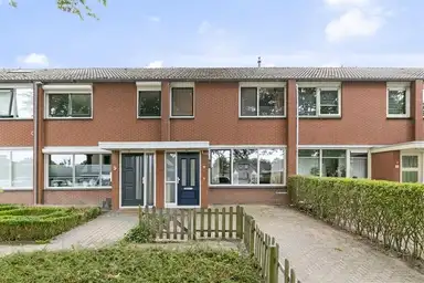 128m2 apartment to rent for 999€/month in De Koel 7, Klazienaveen