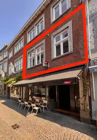 52m2 apartment zur Miete für 1325€/Monat in Koestraat 13B, Maastricht