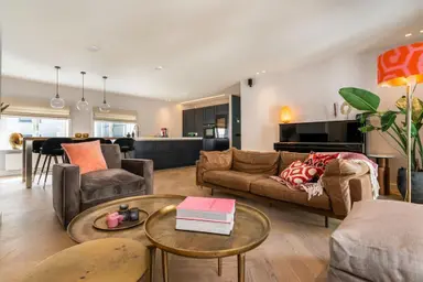 138m2 apartment te huur voor 3750€/maand in Kazernestraat 47, The Hague