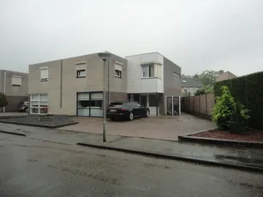 0m2 house to rent for 1895€/month in Smidsenkamp 16, Sittard