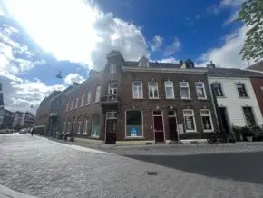 0m2 apartment to rent for 1250€/month in Stationstraat 10, Geleen