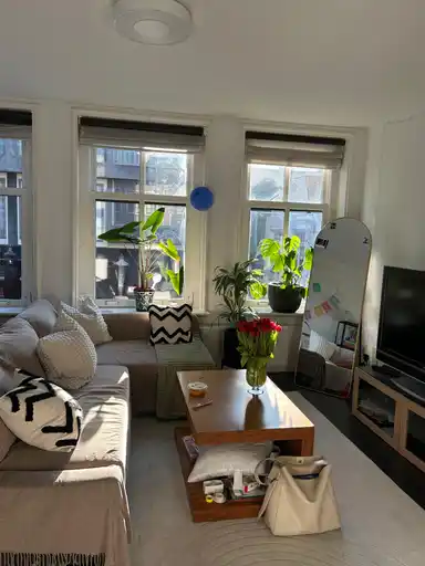 75μ² room προς ενοικίαση για 1250€/μήνα σε Bakkersstraat, Amsterdam