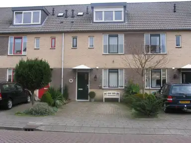 0m2 house to rent for 1900€/month in Jo Vincentlaan 1, Amstelveen