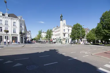 0m2 apartment zur Miete für 1050€/Monat in Stationsstraat, Maastricht