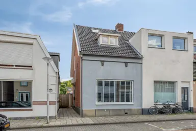 75m2 apartment à louer pour 275€/mois à Hoogstraat 15, Enschede