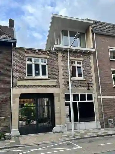 48m2 apartment zur Miete für 1695€/Monat in Heugemerweg, Maastricht