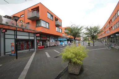 82m2 apartment to rent for 1175€/month in Provinciepassage, Alphen aan den Rijn
