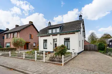 166m2 house to rent for 1600€/month in Bredeweg 24, Budschop