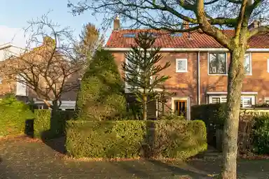 144m2 apartment to rent for 2875€/month in Graaf Aelbrechtlaan 146, Amstelveen
