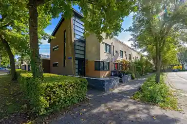 123m2 apartment zur Miete für 2500€/Monat in Laurence Olivierstraat 52, Almere