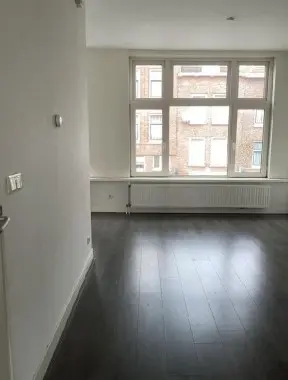 45μ² apartment προς ενοικίαση για 873€/μήνα σε Grote Visserijstraat 48B-01, Rotterdam